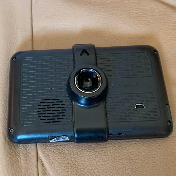 GARMIN NUVI 50LM PORTABLE GPS, NAVIGATION AID, WITH ACCESSORIES - Picture 3 of 5